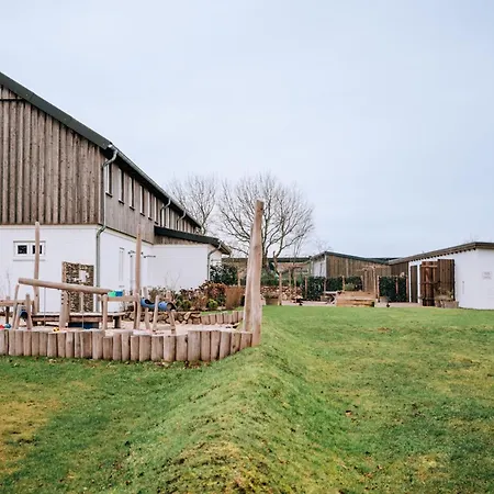 ホテル Landliebe 11 Alkersum